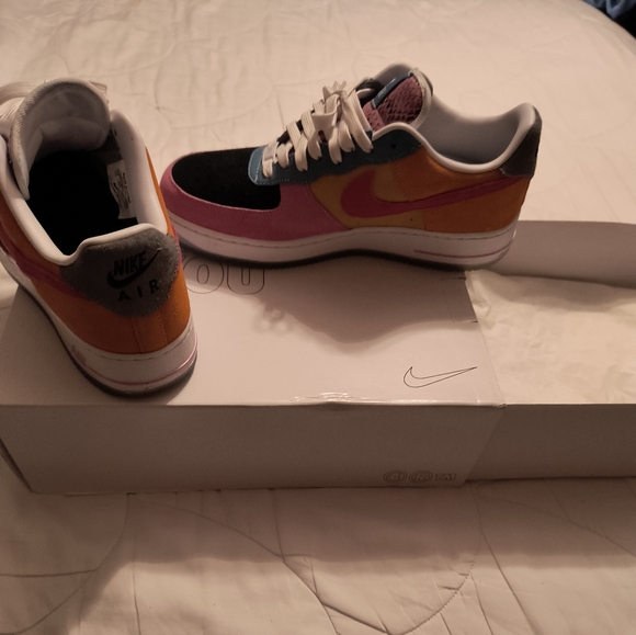 *RARE*🔥 AIR FORCE 1 🔥 - Picture 3 of 4